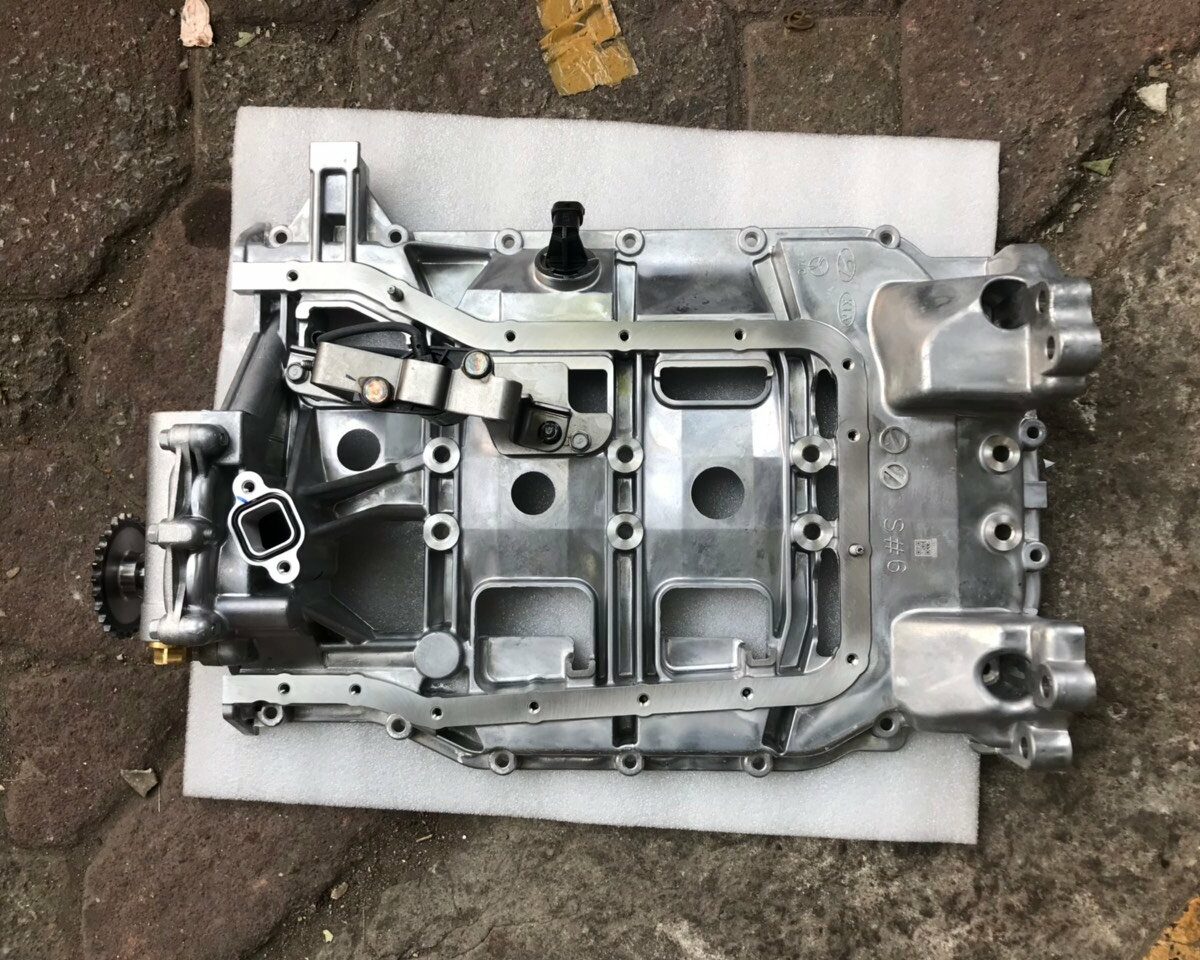 Bơm dầu Hyundai Solati HD170 261104A603