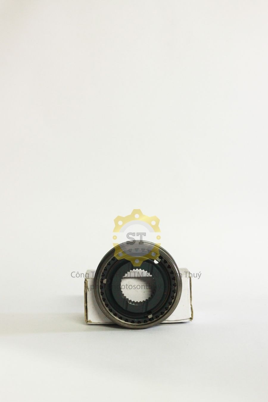 LỒNG TỐC 5 LÙI KIA FRONTIER 1T4 433704Y000