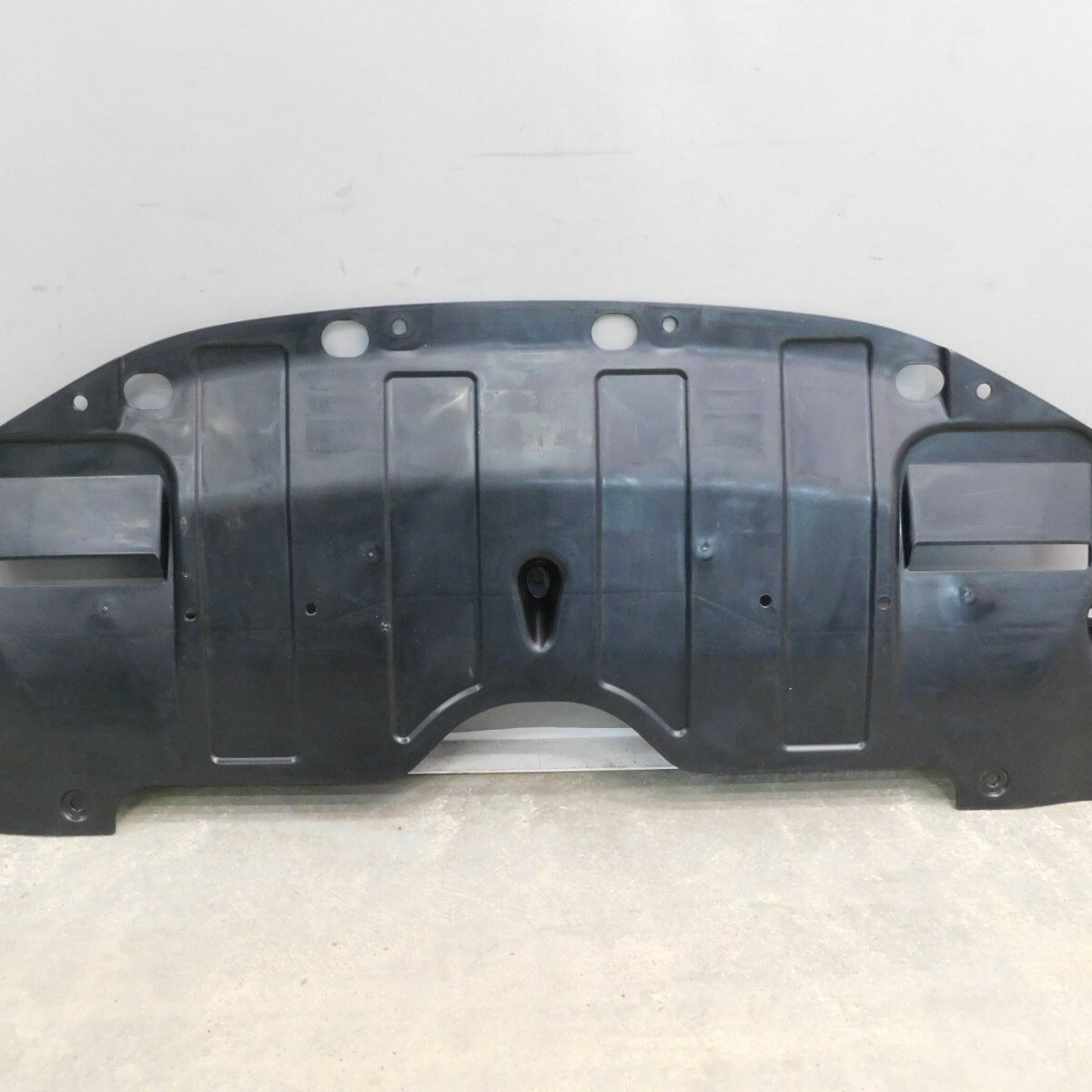 ỐP NHỰA GẦM HYUNDAI ELANTRA 2011 291103X700